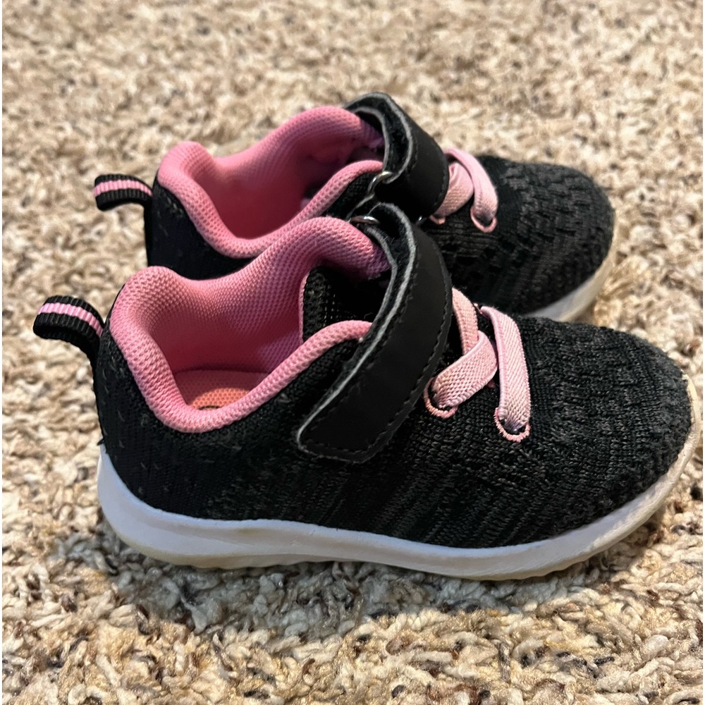 Running Shoes